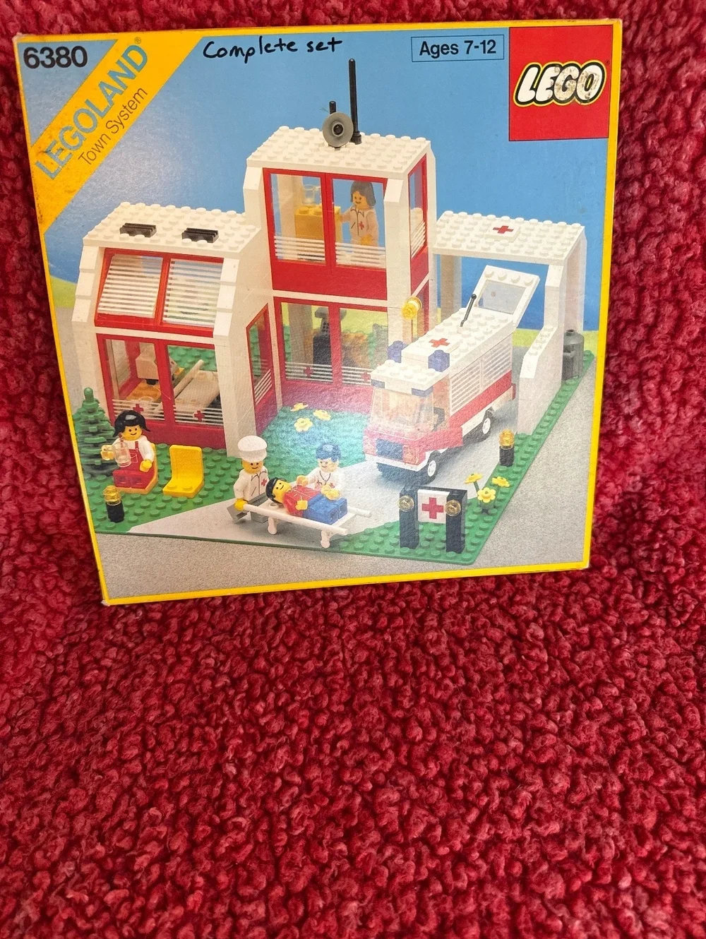 Used LEGO LEGOLAND Town System 6380 Hospital Set Complete with Box and Instru.